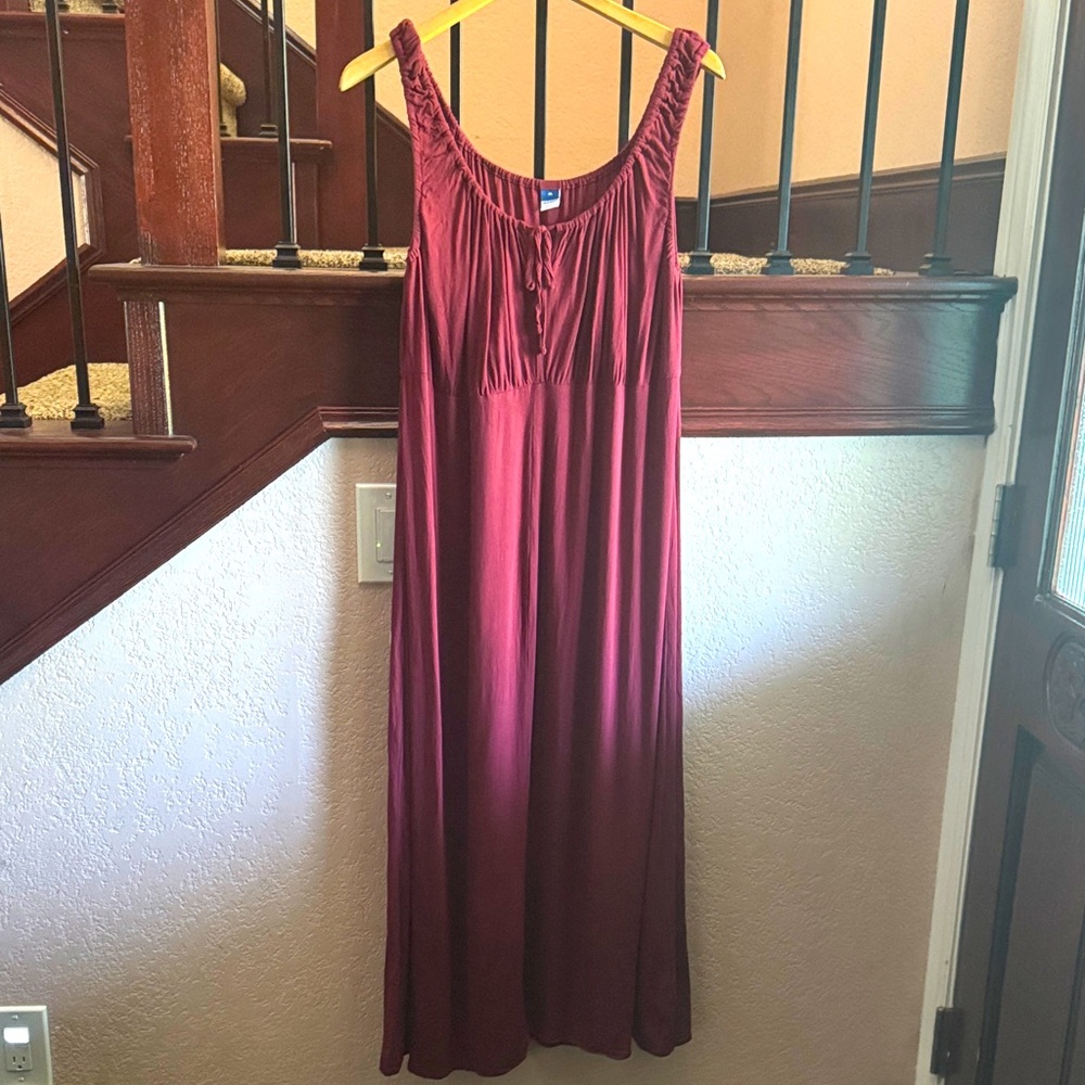 Old Navy Size XL Maroon Gathered Maxi  Peasant Bohemian Sleeveless Casual Dress